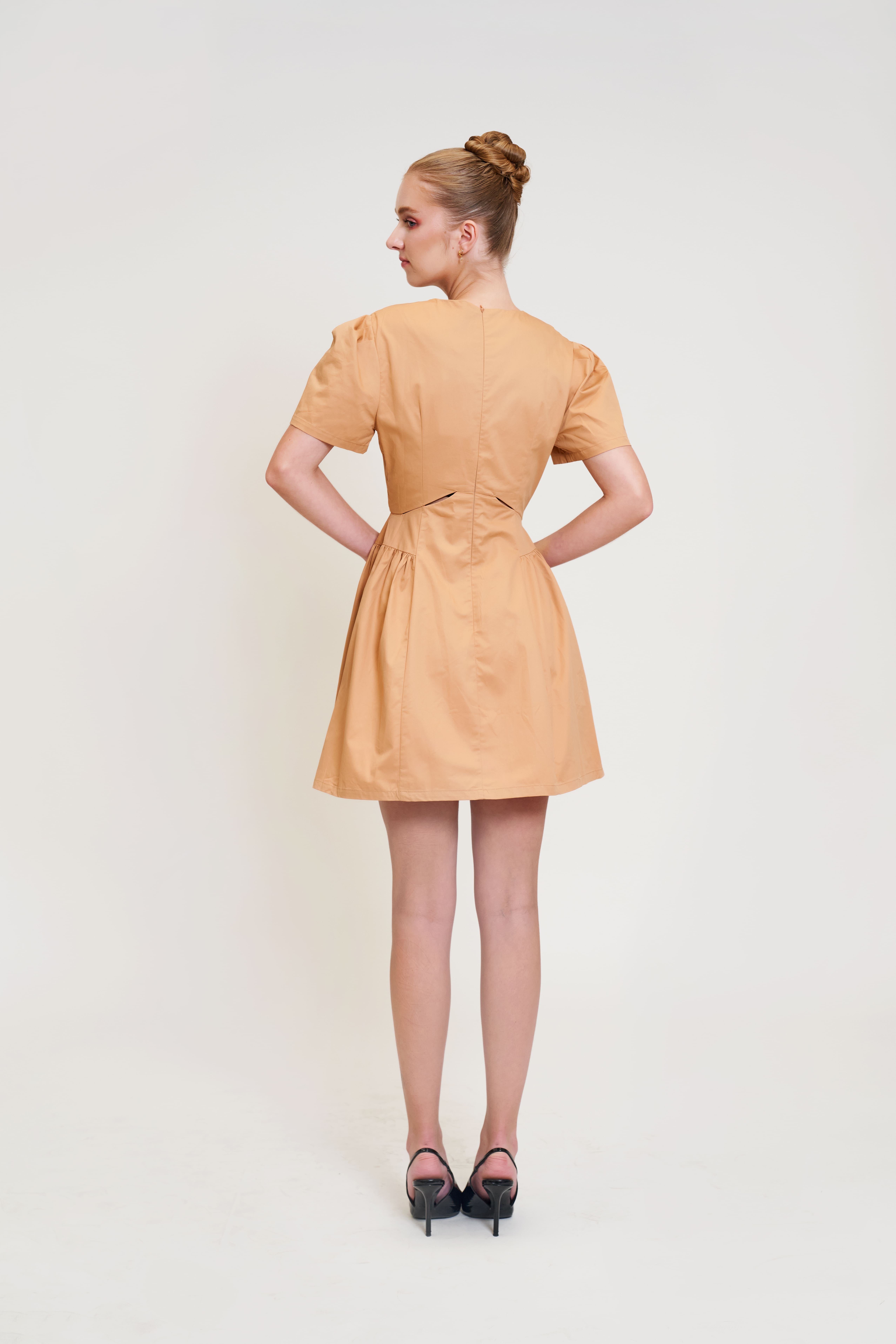 Zia Cut-out Midi Dress - Image 5